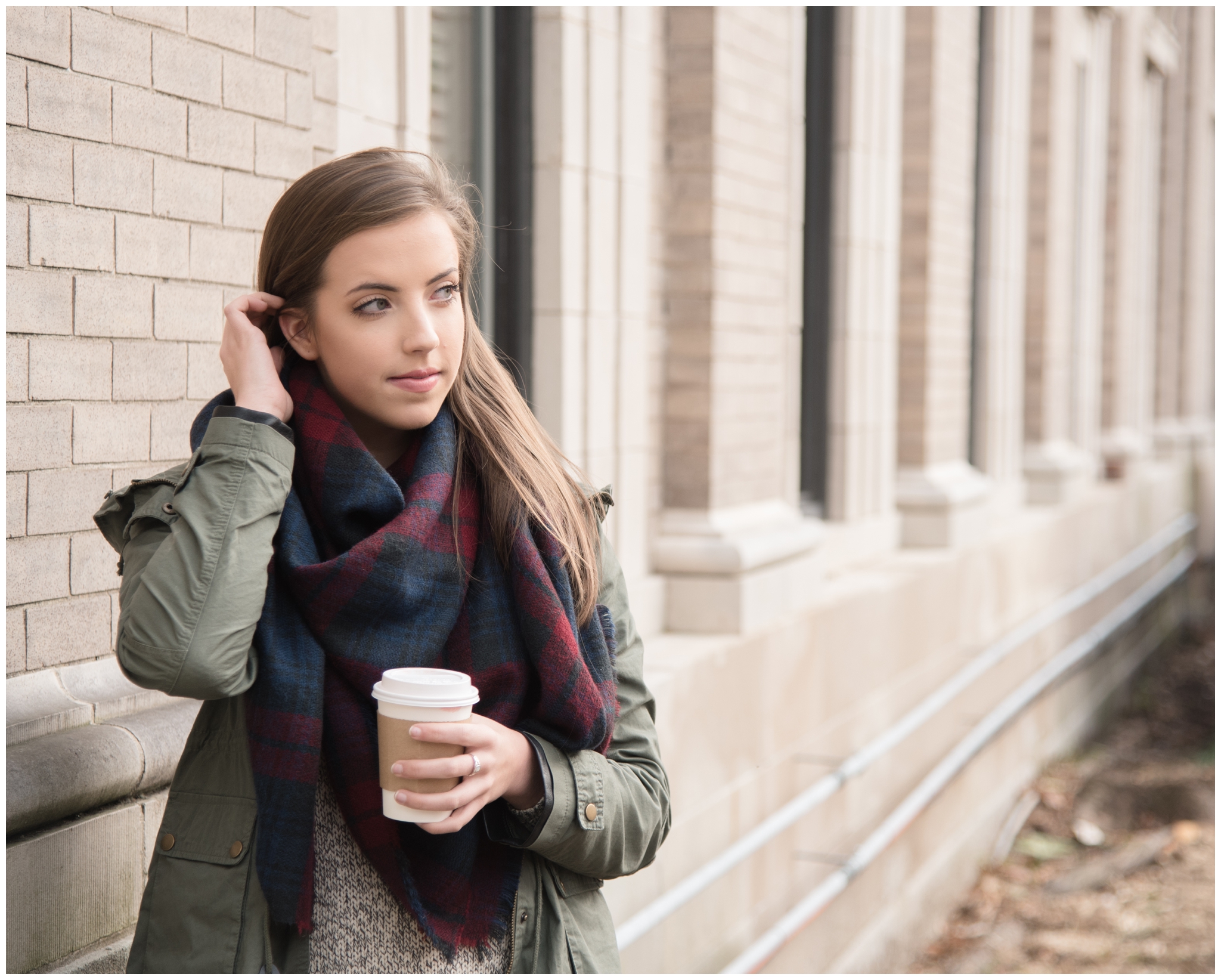 daniel-jackson-studios-amanda-norfolk-virginia-senior-photographer-photography-winter-coffee-scarf-scarves-jackets-fasion-21-1.jpg