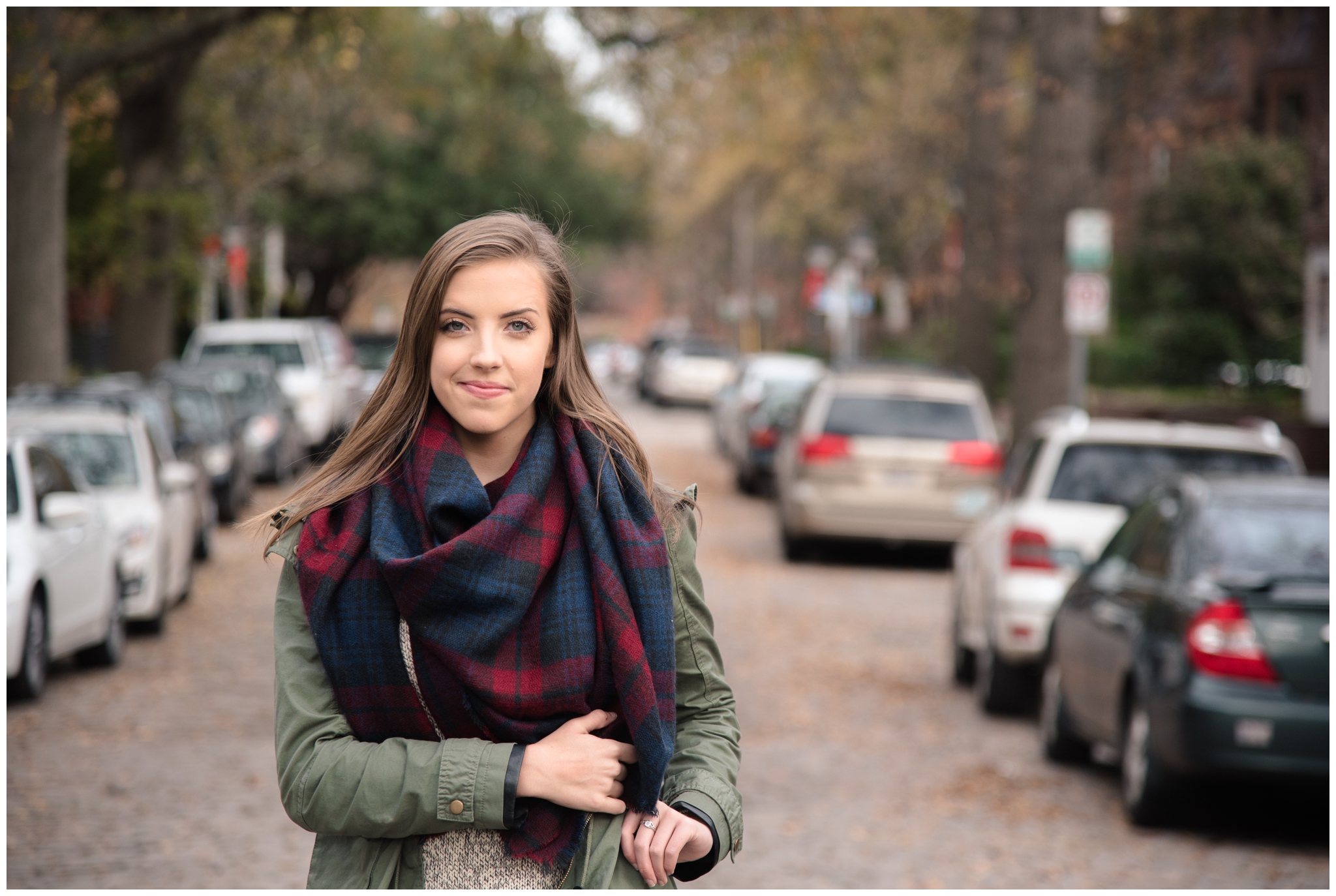 daniel-jackson-studios-amanda-norfolk-virginia-senior-photographer-photography-winter-coffee-scarf-scarves-jackets-fasion-25-1.jpg