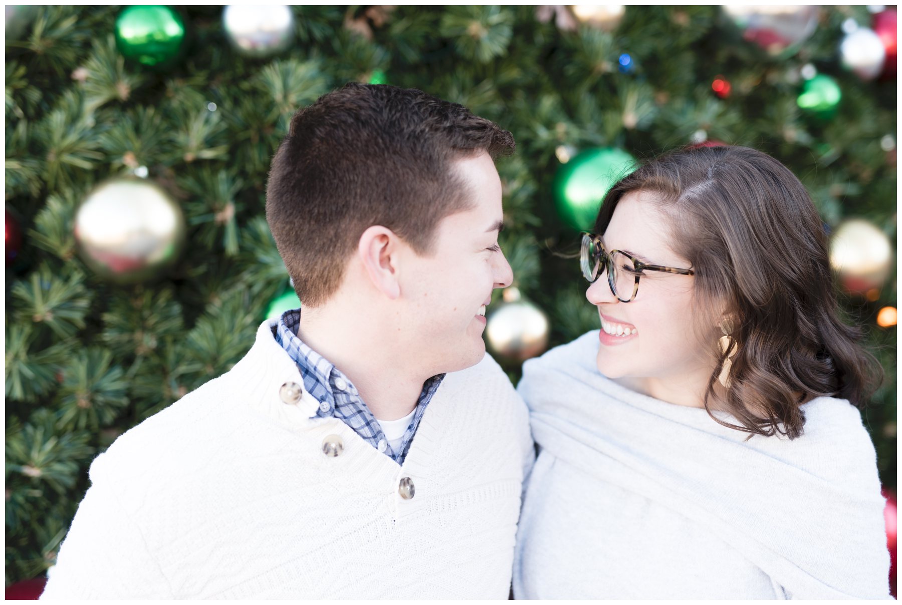 daniel-jackson-studios-virginia-alabama-wedding-engagement-photography-photographer-newnan-georgia-anniversary-winter-0032-December_blogstomp.jpg