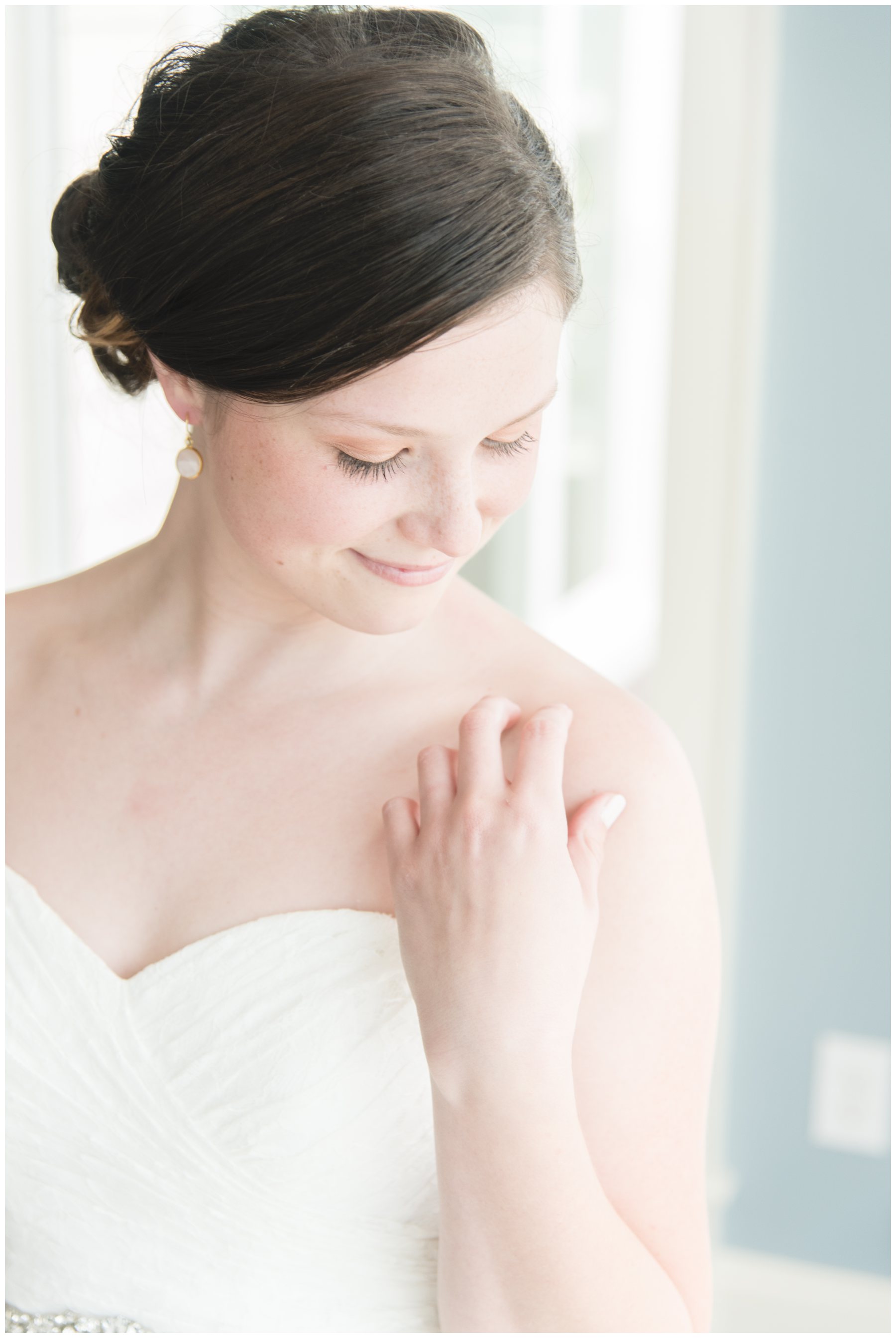 daniel-jackson-studios-virginia-alabama-wedding-engagement-photography-photographer-corolla-north-carolina-beach-spring-summer-pink-windy-0056-May_blogstomp.jpg