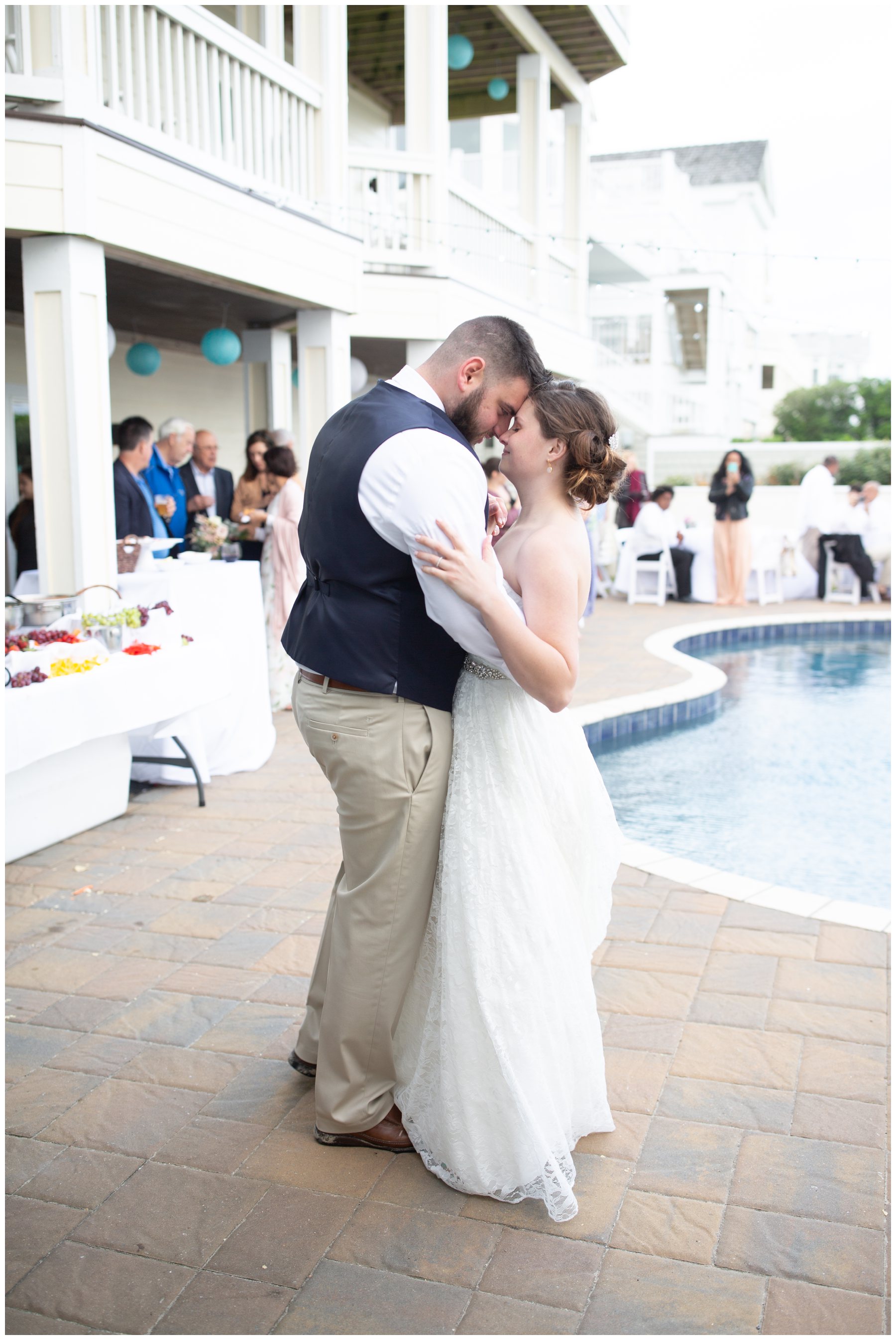 daniel-jackson-studios-virginia-alabama-wedding-engagement-photography-photographer-corolla-north-carolina-beach-spring-summer-pink-windy-0118-May_blogstomp.jpg