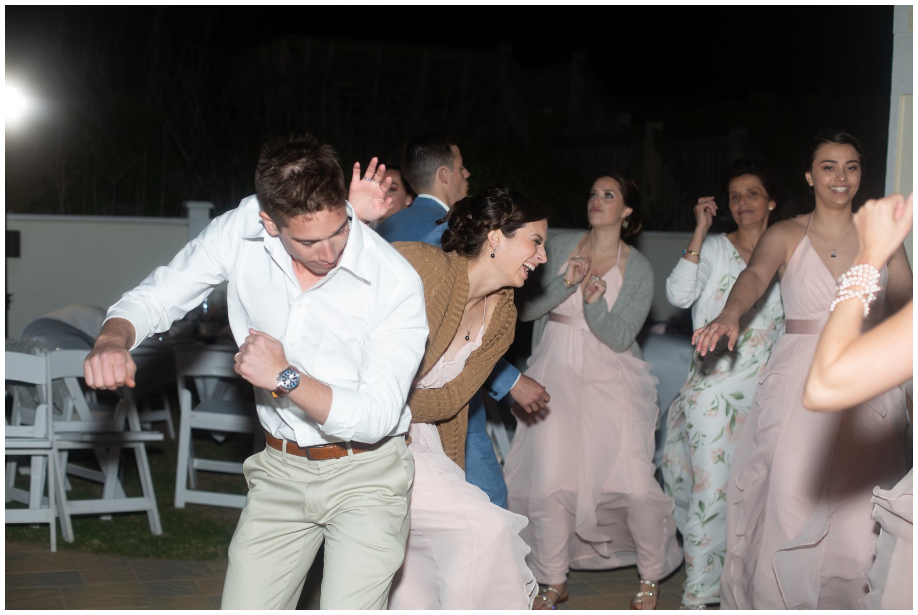 daniel-jackson-studios-virginia-alabama-wedding-engagement-photography-photographer-corolla-north-carolina-beach-spring-summer-pink-windy-0130-May_blogstomp.jpg