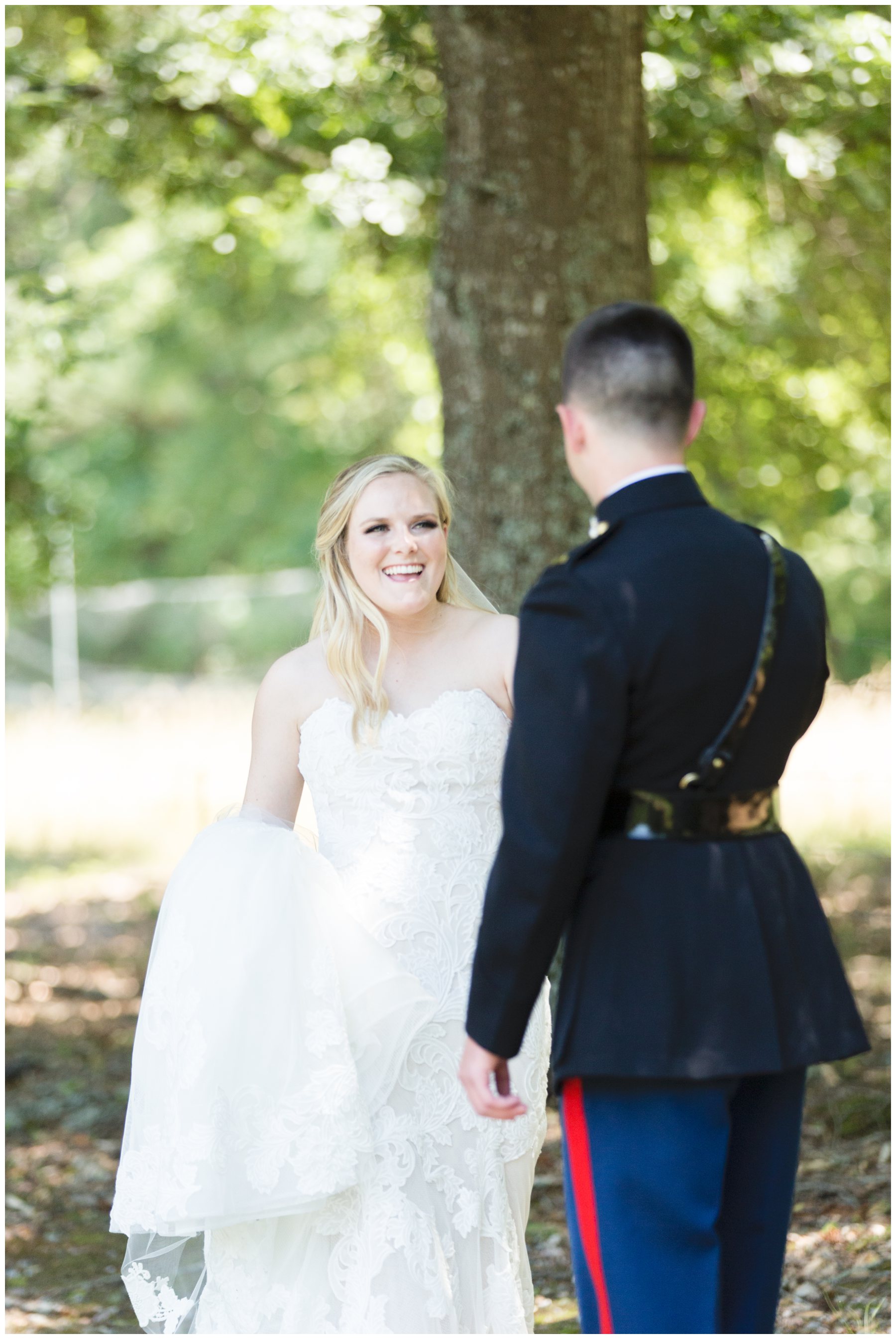 daniel-jackson-studios-virginia-alabama-wedding-engagement-photography-photographer-oak-manor-barn-newnan-georgia-atlanta-summer-spring-outdoor-military-marine-0053-May_blogstomp.jpg