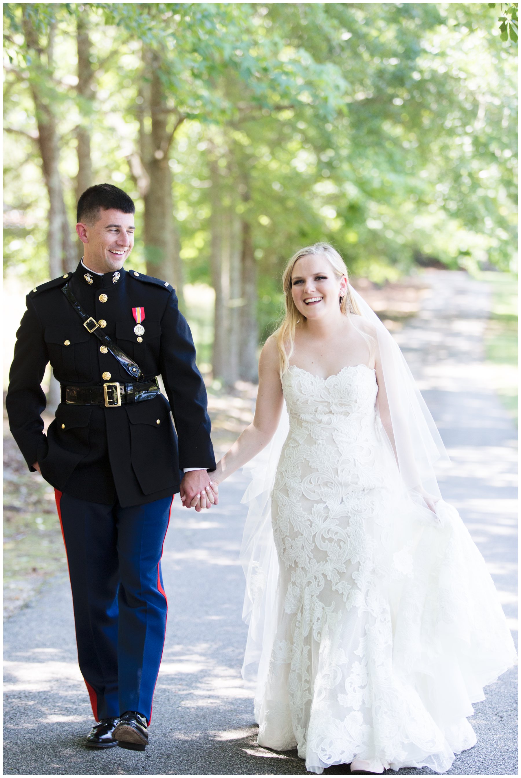 daniel-jackson-studios-virginia-alabama-wedding-engagement-photography-photographer-oak-manor-barn-newnan-georgia-atlanta-summer-spring-outdoor-military-marine-0063-May_blogstomp.jpg