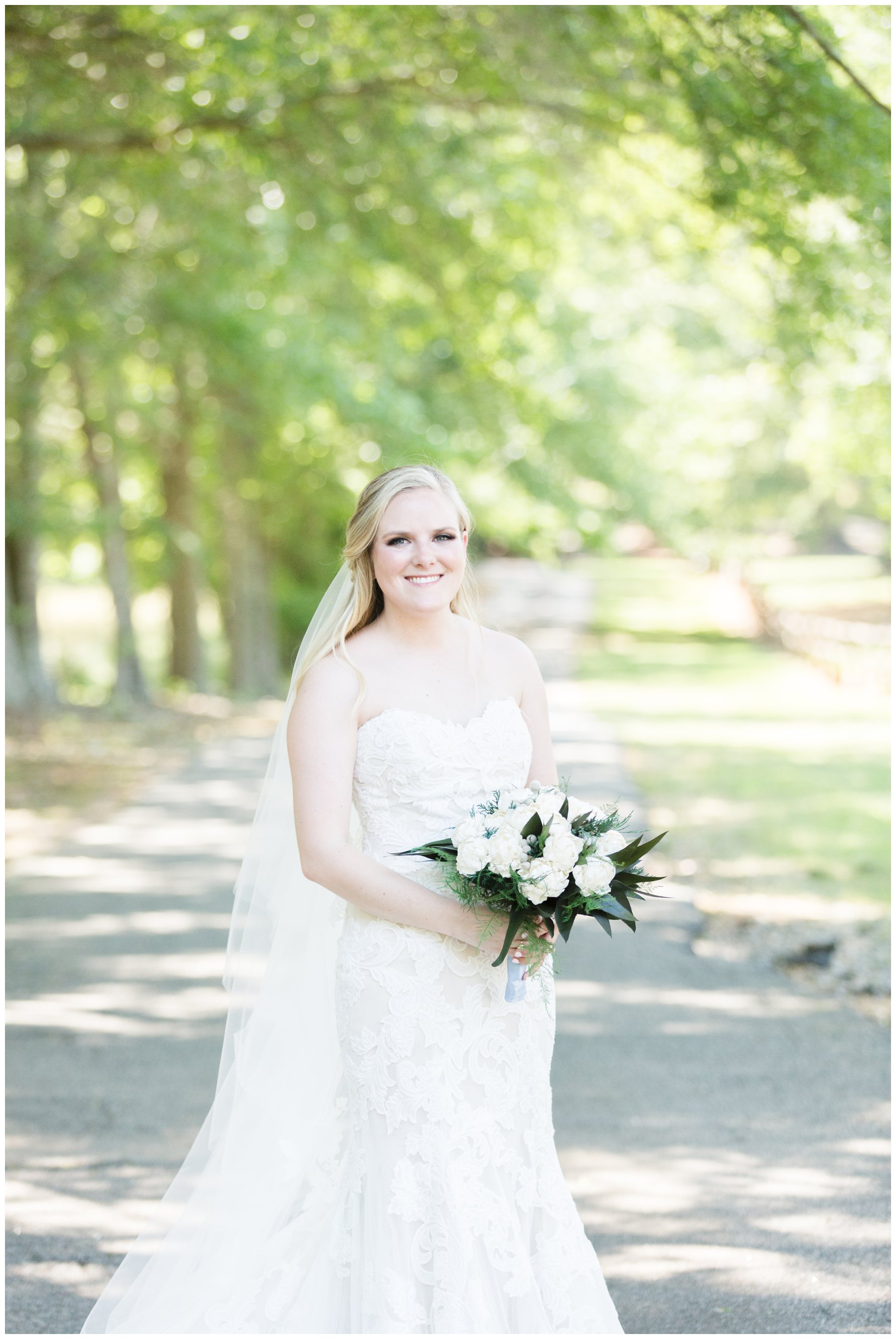 daniel-jackson-studios-virginia-alabama-wedding-engagement-photography-photographer-oak-manor-barn-newnan-georgia-atlanta-summer-spring-outdoor-military-marine-0090-May_blogstomp.jpg