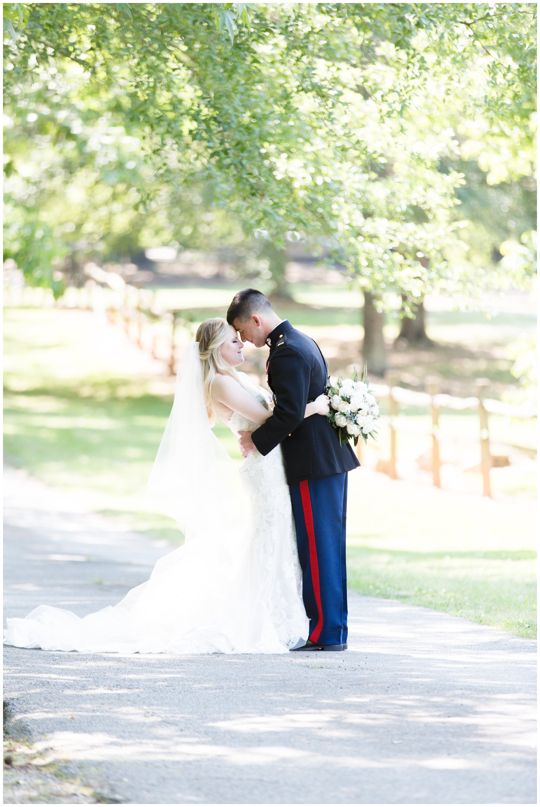 daniel-jackson-studios-virginia-alabama-wedding-engagement-photography-photographer-oak-manor-barn-newnan-georgia-atlanta-summer-spring-outdoor-military-marine-0109-May_blogstomp.jpg