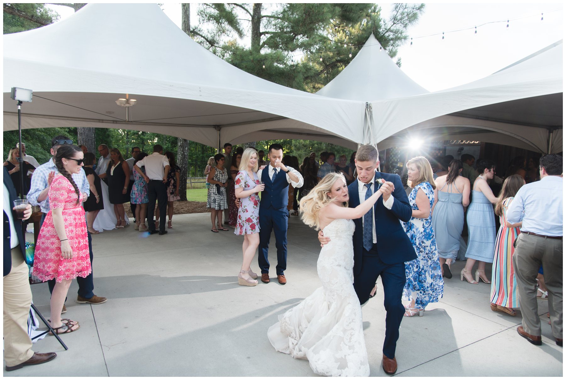 daniel-jackson-studios-virginia-alabama-wedding-engagement-photography-photographer-oak-manor-barn-newnan-georgia-atlanta-summer-spring-outdoor-military-marine-0135-May_blogstomp.jpg