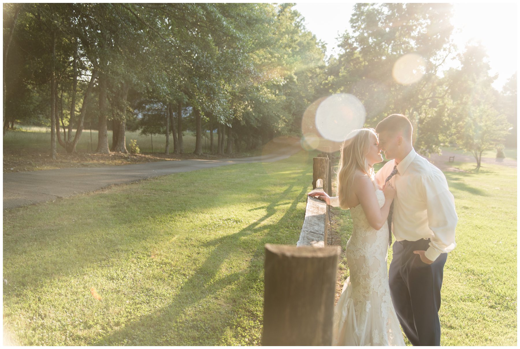 daniel-jackson-studios-virginia-alabama-wedding-engagement-photography-photographer-oak-manor-barn-newnan-georgia-atlanta-summer-spring-outdoor-military-marine-0148-May_blogstomp.jpg