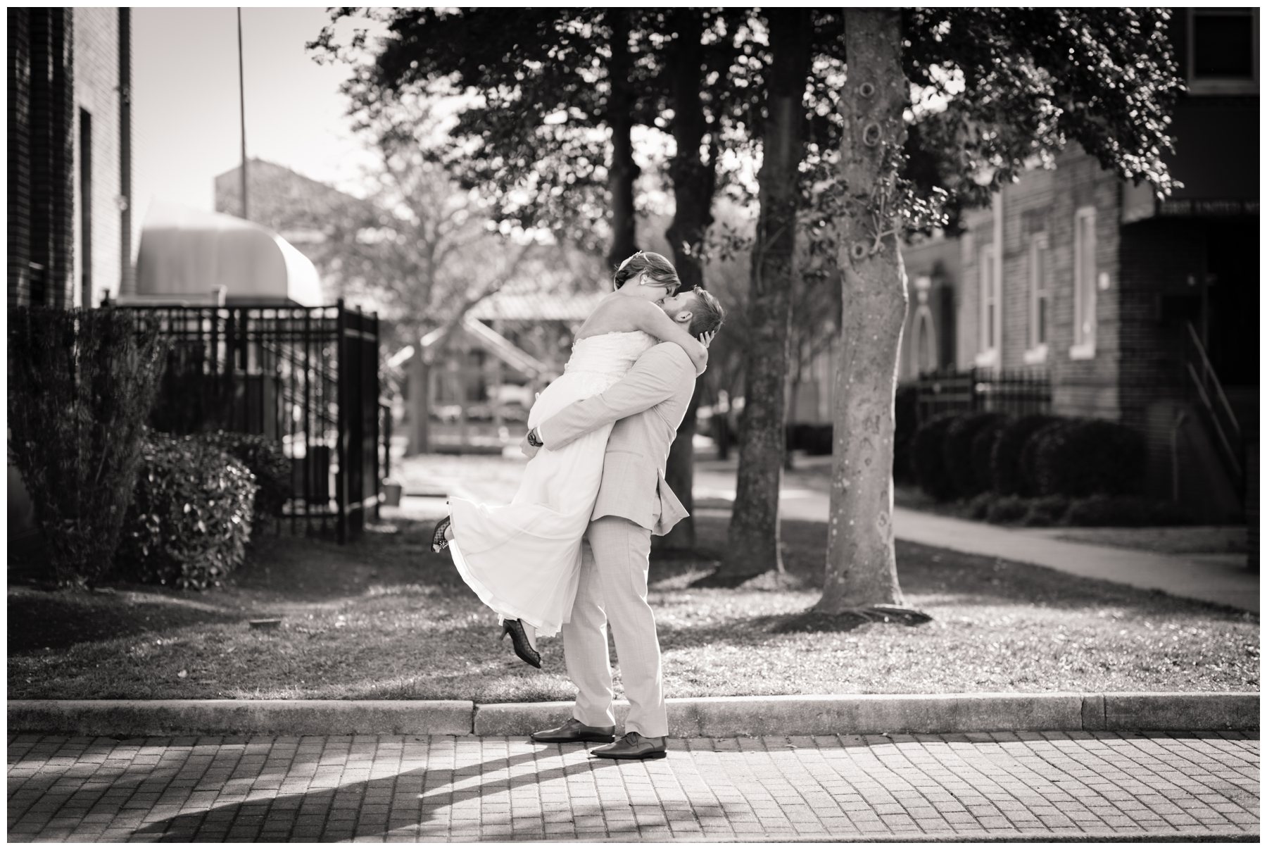 Daniel Jackson Studios - 1912084Z1A1231-daniel-jackson-studios-wedding-engagement-photography-virginia-alabama-north-carolina-tennessee-georgia-historic-post-office-hampton-winter_blogstomp.jpg