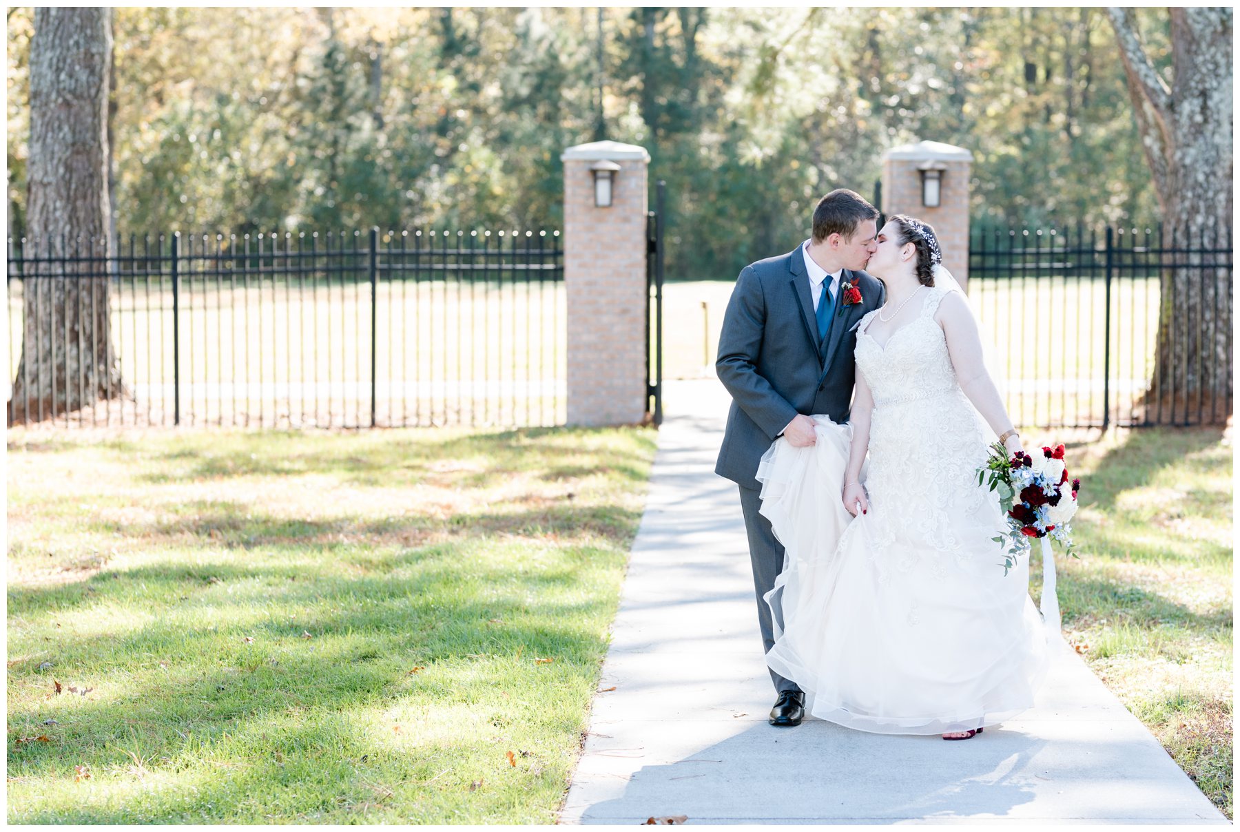 Daniel Jackson Studios - 201107JB1_8622-daniel-jackson-studios-wedding-engagement-photography-chesapeake_blogstomp.jpg