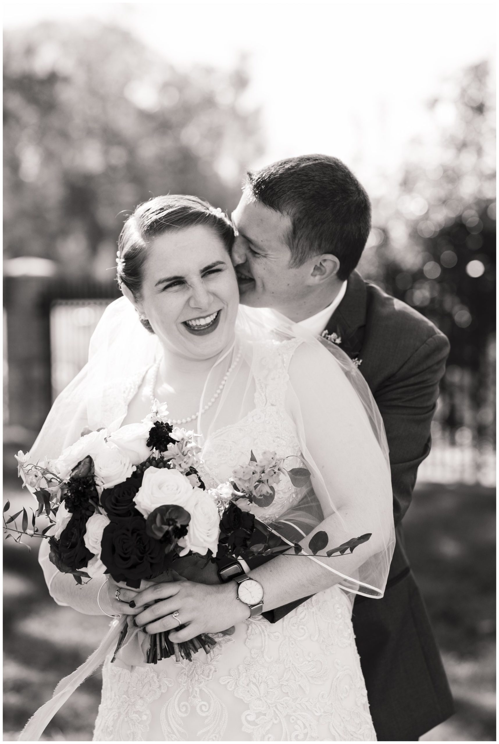 Daniel Jackson Studios - 201107JB1_8699-daniel-jackson-studios-wedding-engagement-photography-chesapeake_blogstomp.jpg