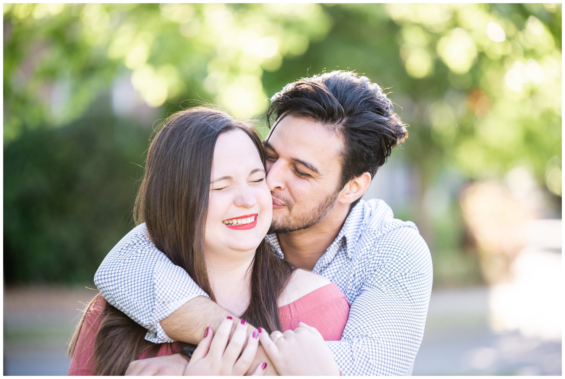 210508_180613-daniel-jackson-studios-engagement-photography-photographer-east-beach-spring_blogstomp.jpg