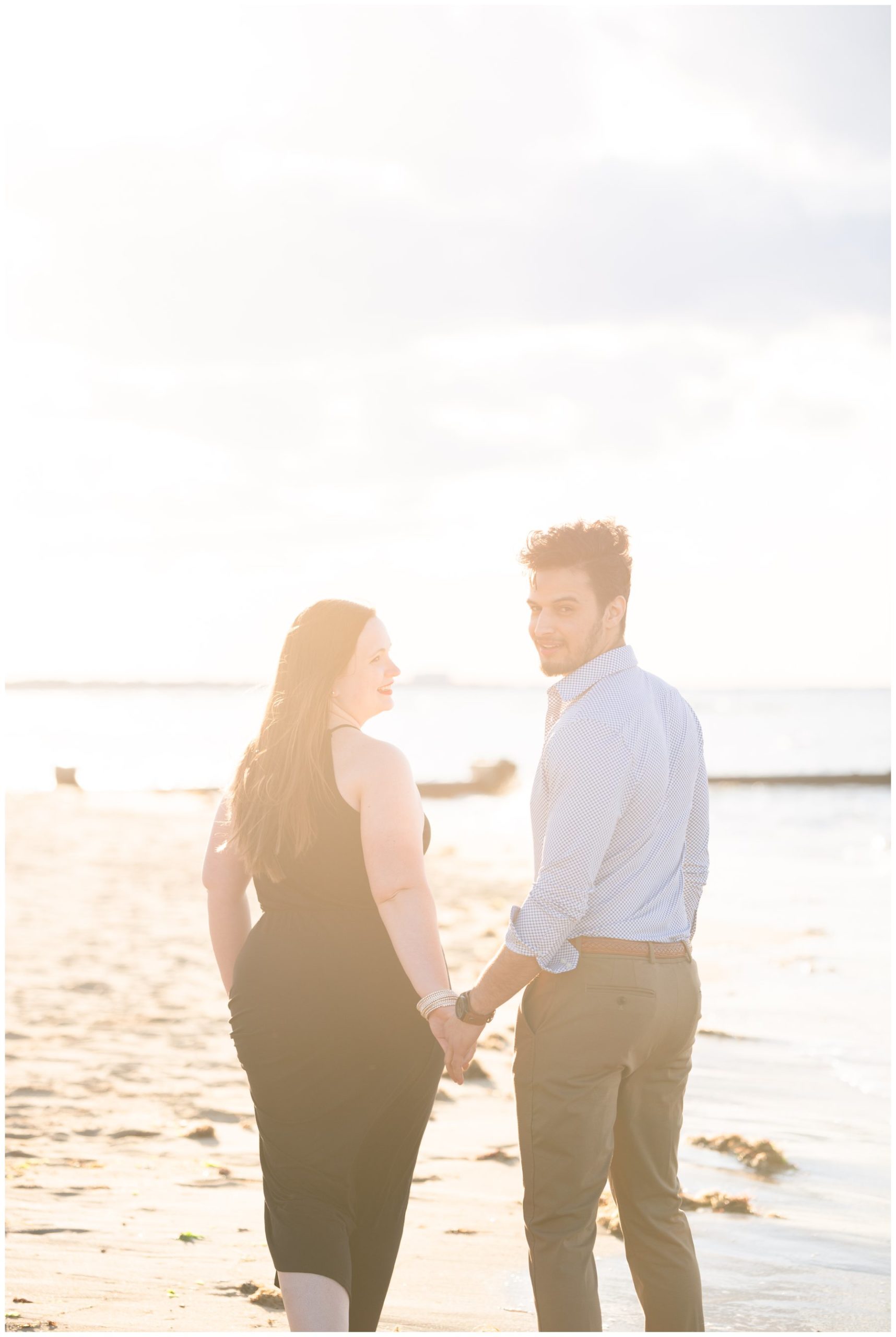 210508_190633-daniel-jackson-studios-engagement-photography-photographer-east-beach-spring_blogstomp.jpg